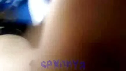 ورزش ها با سایت سکس پولی عجله برای او اشتیاق، و بنابراین او بر روی صورت از آب نبات نشسته
