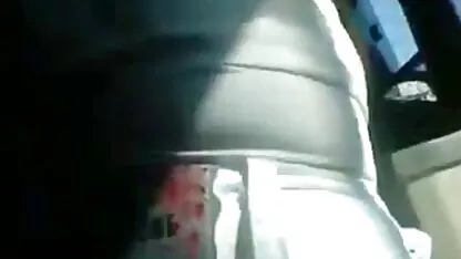 دختر سکسی درخشان با شورت سفید و سینه لینک سایتهای سکسی