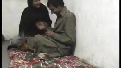 من پس از تمیز کردن خسته شده بود و بهترین سایتهای سکسی جهان نشستم به استراحت
