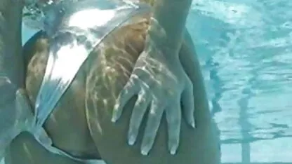 Peeking به دوش ادرس سایتهای فیلم سکسی با یک دوربین